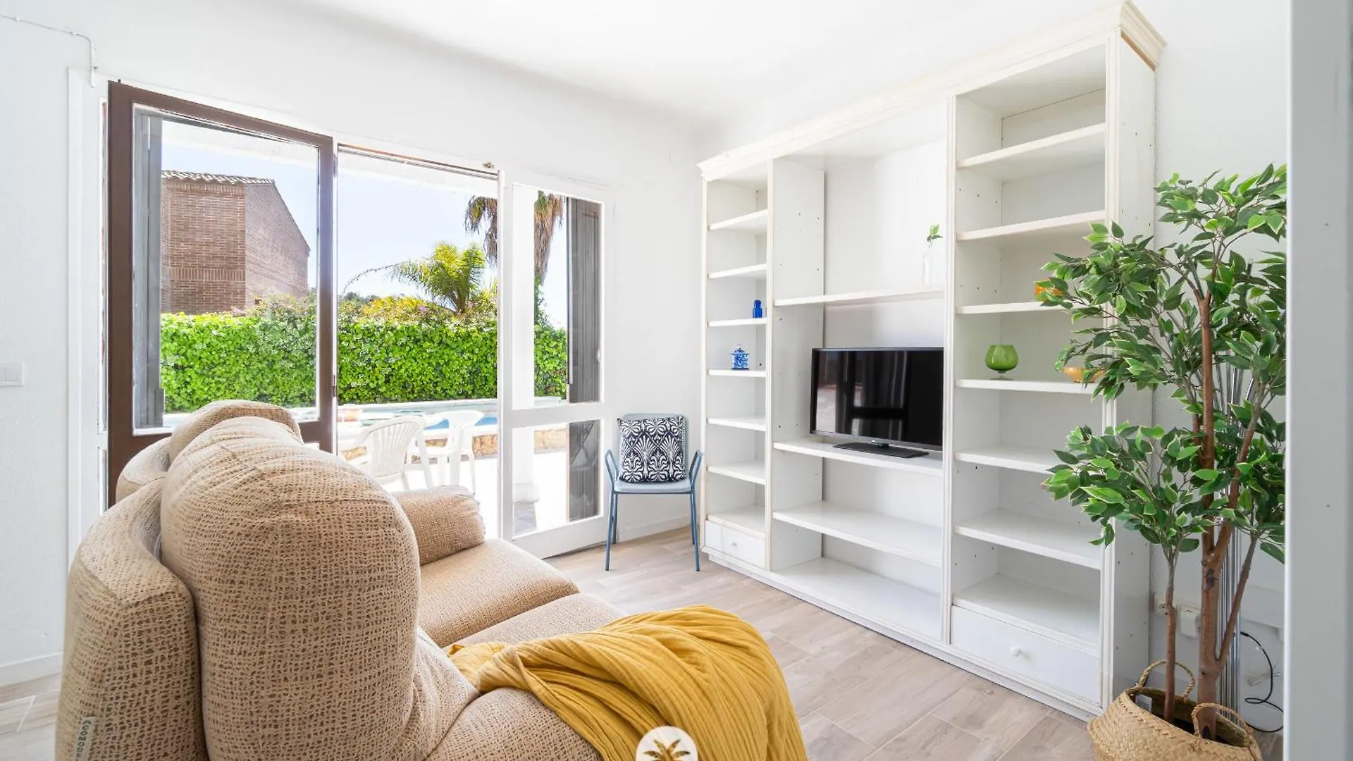 Apartment Mediterranean Way - La Mora B-C Tarragona